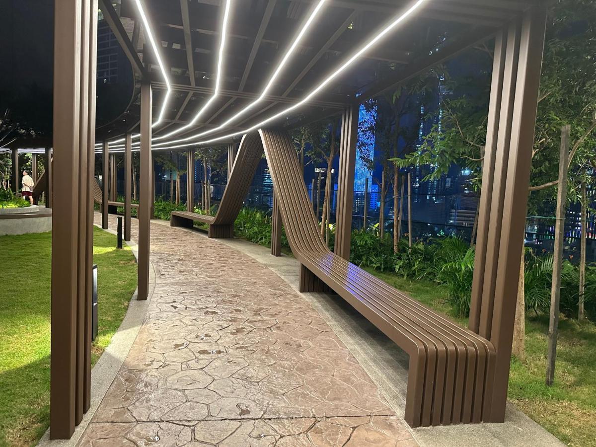 The Axon Suites Bukit Bintang Klcc By Skyscraper Kuala Lumpur Exterior photo
